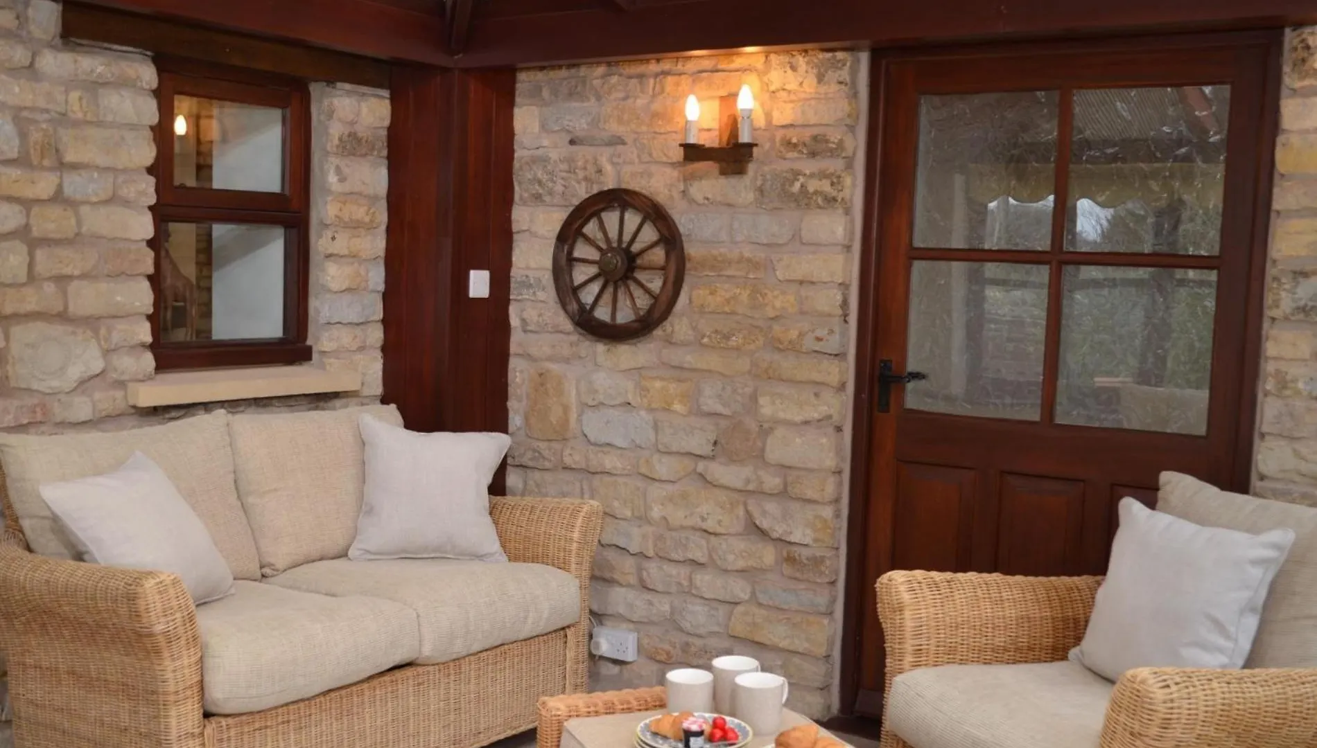 2 Bed In Bath 56550 Villa Stowey